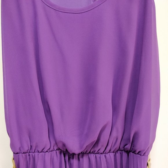 Semi-formal pleated racer-back maxi dress - Picture 4 of 9